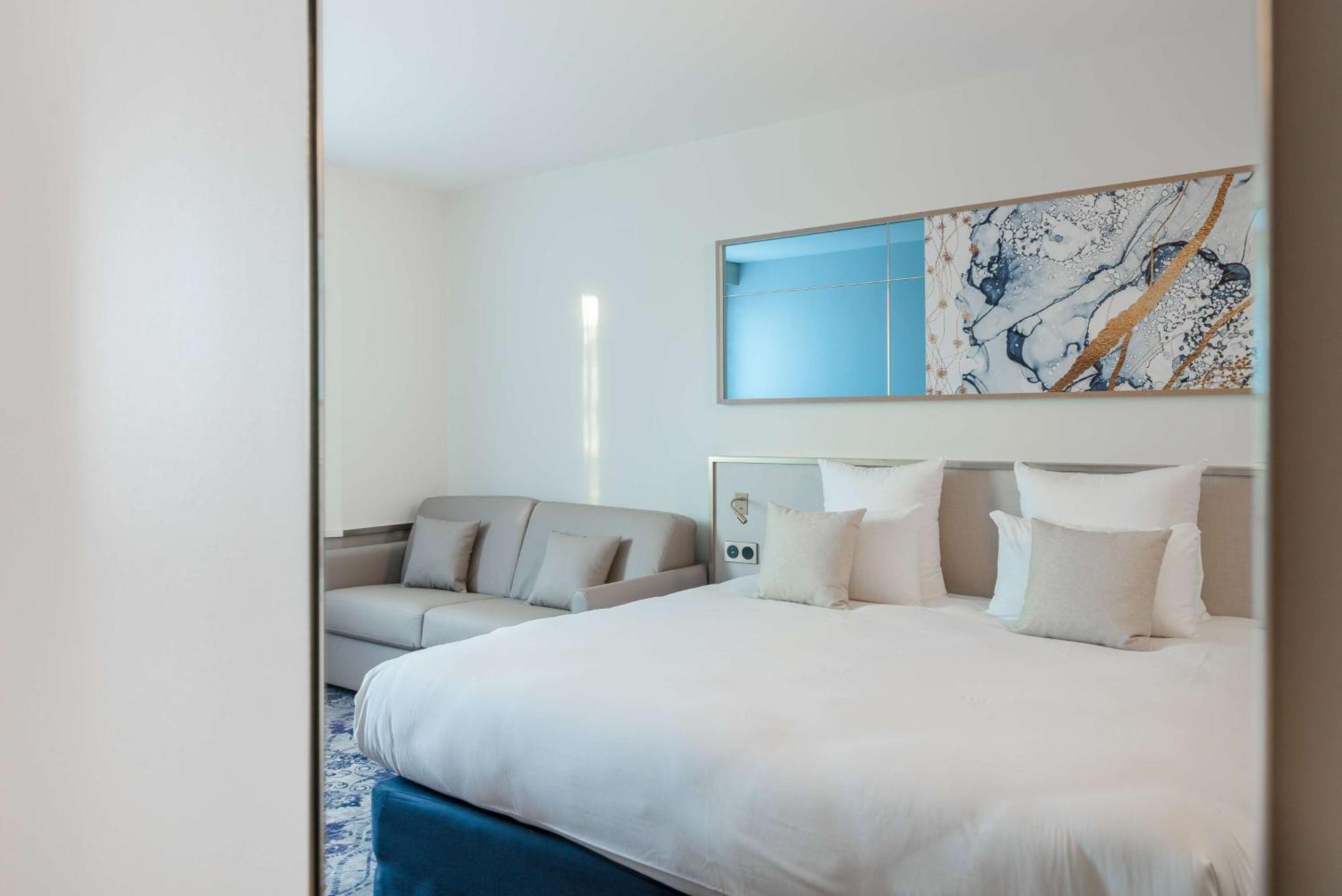 Brit Hotel Orleans St Jean De Braye - L'Antares แซงต์-ฌอง-เดอ-เบรย์ ภายนอก รูปภาพ