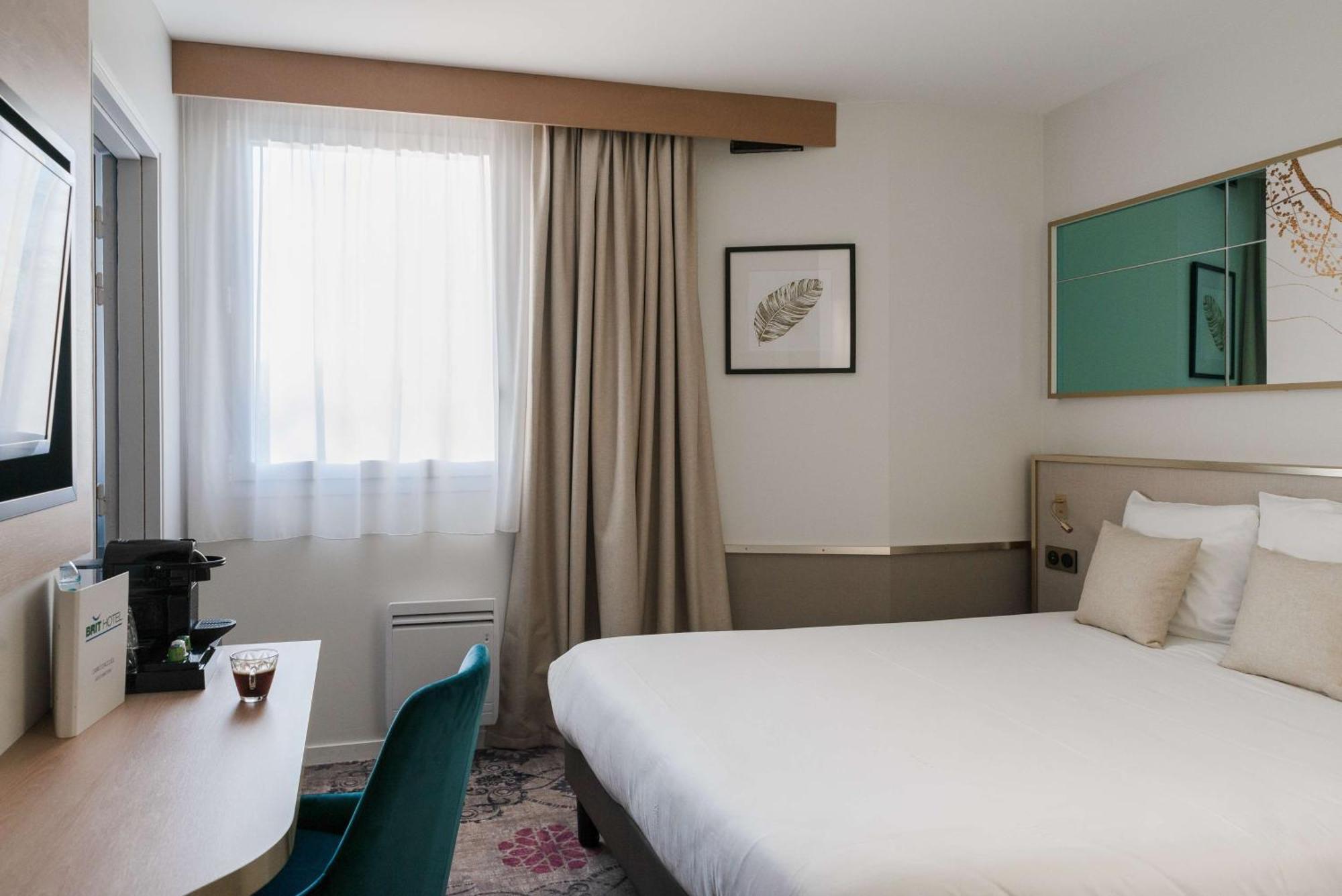 Brit Hotel Orleans St Jean De Braye - L'Antares แซงต์-ฌอง-เดอ-เบรย์ ภายนอก รูปภาพ