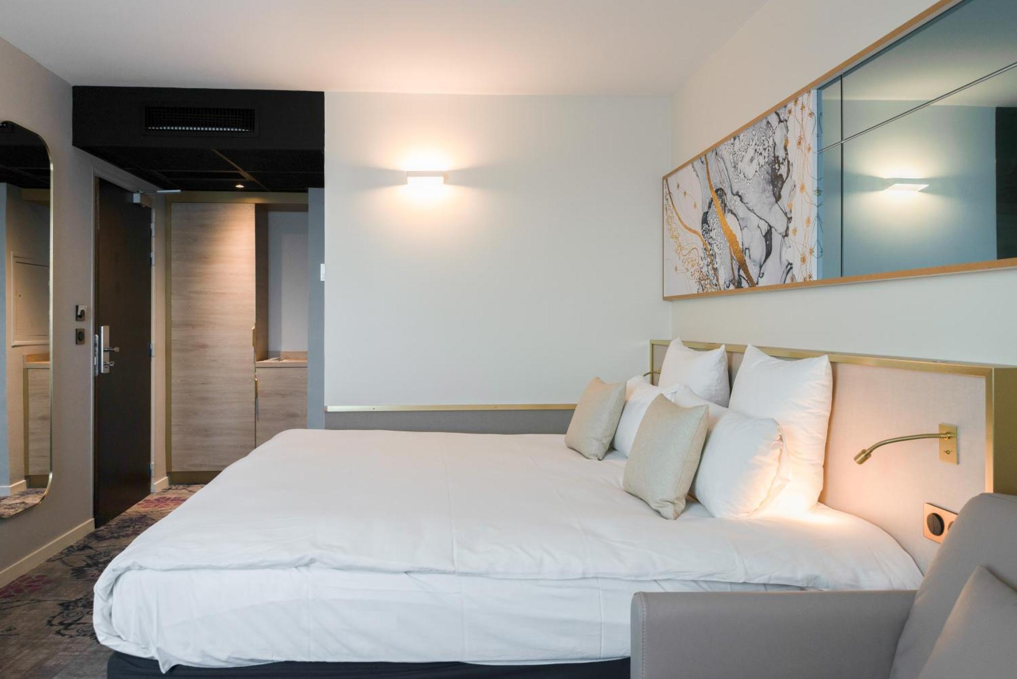 Brit Hotel Orleans St Jean De Braye - L'Antares แซงต์-ฌอง-เดอ-เบรย์ ภายนอก รูปภาพ