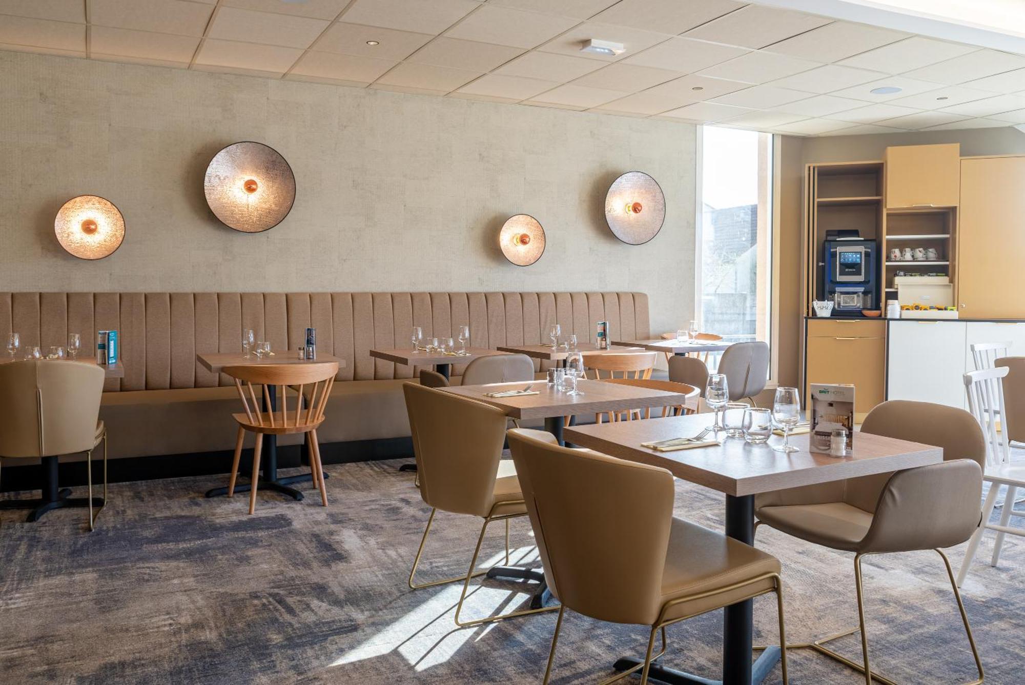 Brit Hotel Orleans St Jean De Braye - L'Antares แซงต์-ฌอง-เดอ-เบรย์ ภายนอก รูปภาพ