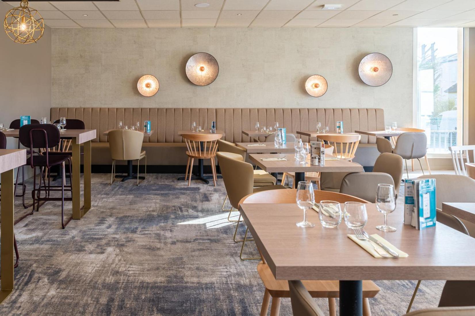 Brit Hotel Orleans St Jean De Braye - L'Antares แซงต์-ฌอง-เดอ-เบรย์ ภายนอก รูปภาพ
