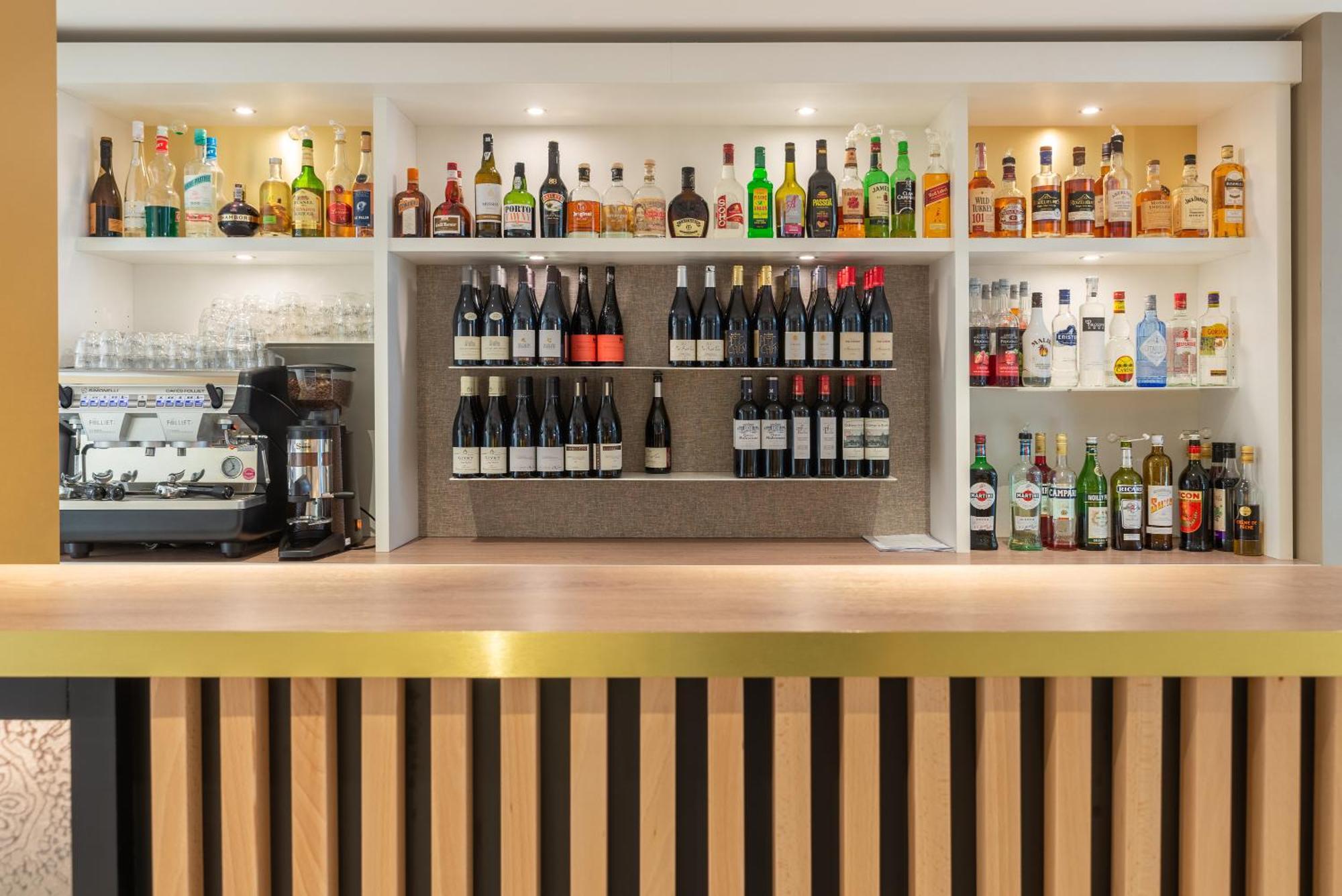 Brit Hotel Orleans St Jean De Braye - L'Antares แซงต์-ฌอง-เดอ-เบรย์ ภายนอก รูปภาพ